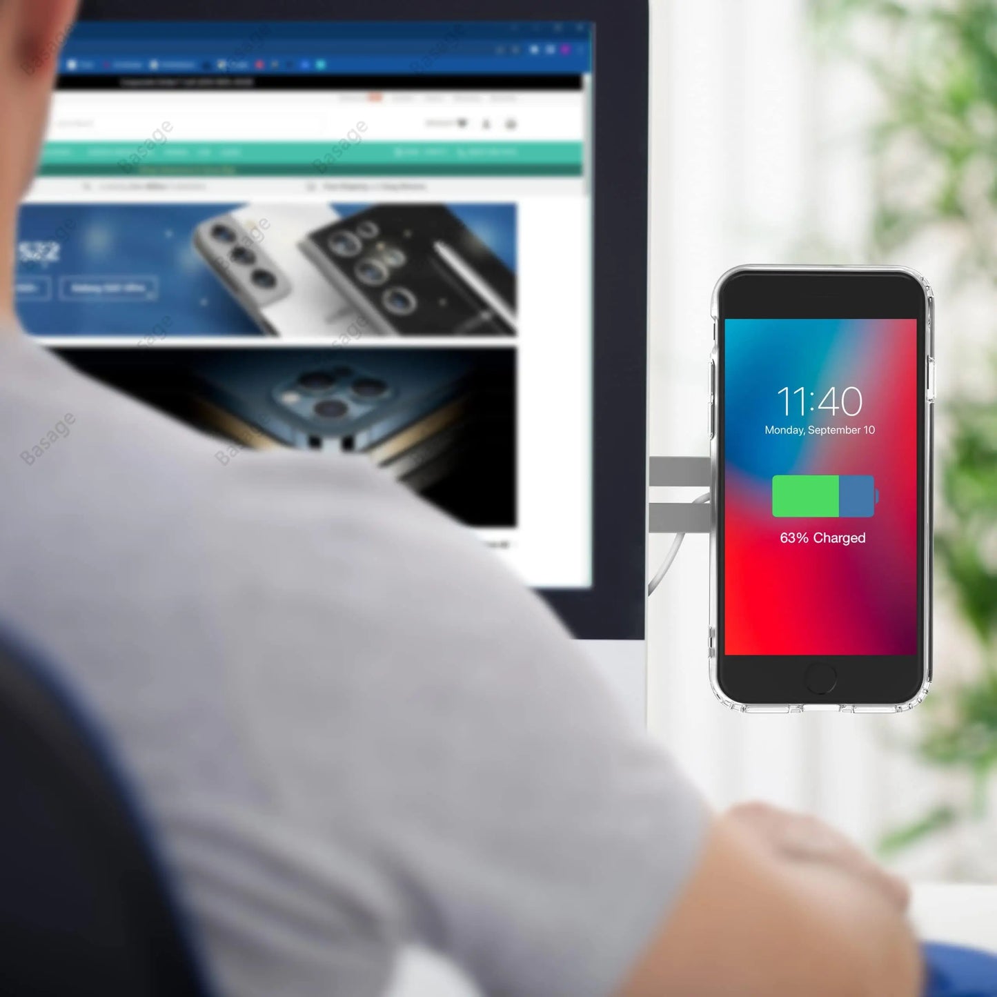 AuraSide magnetic monitor phone mount for desk setups
